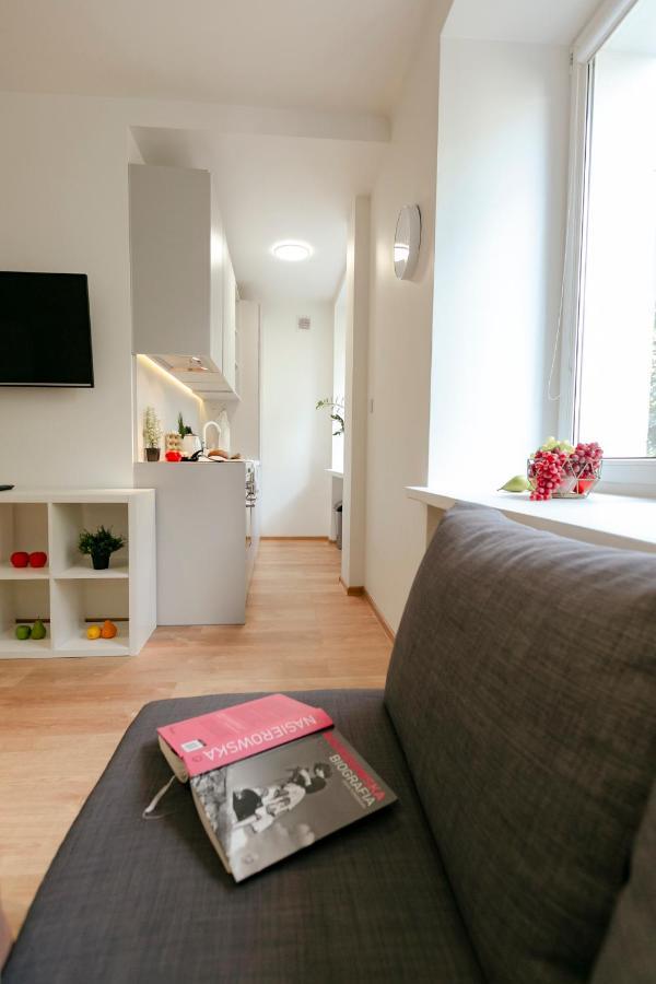 Jana Pawla II 36 - Bezplatny Podziemny Garaz - Free Parking - W Pelni Wyposazone Studio - Better Rental Варшава Екстериор снимка